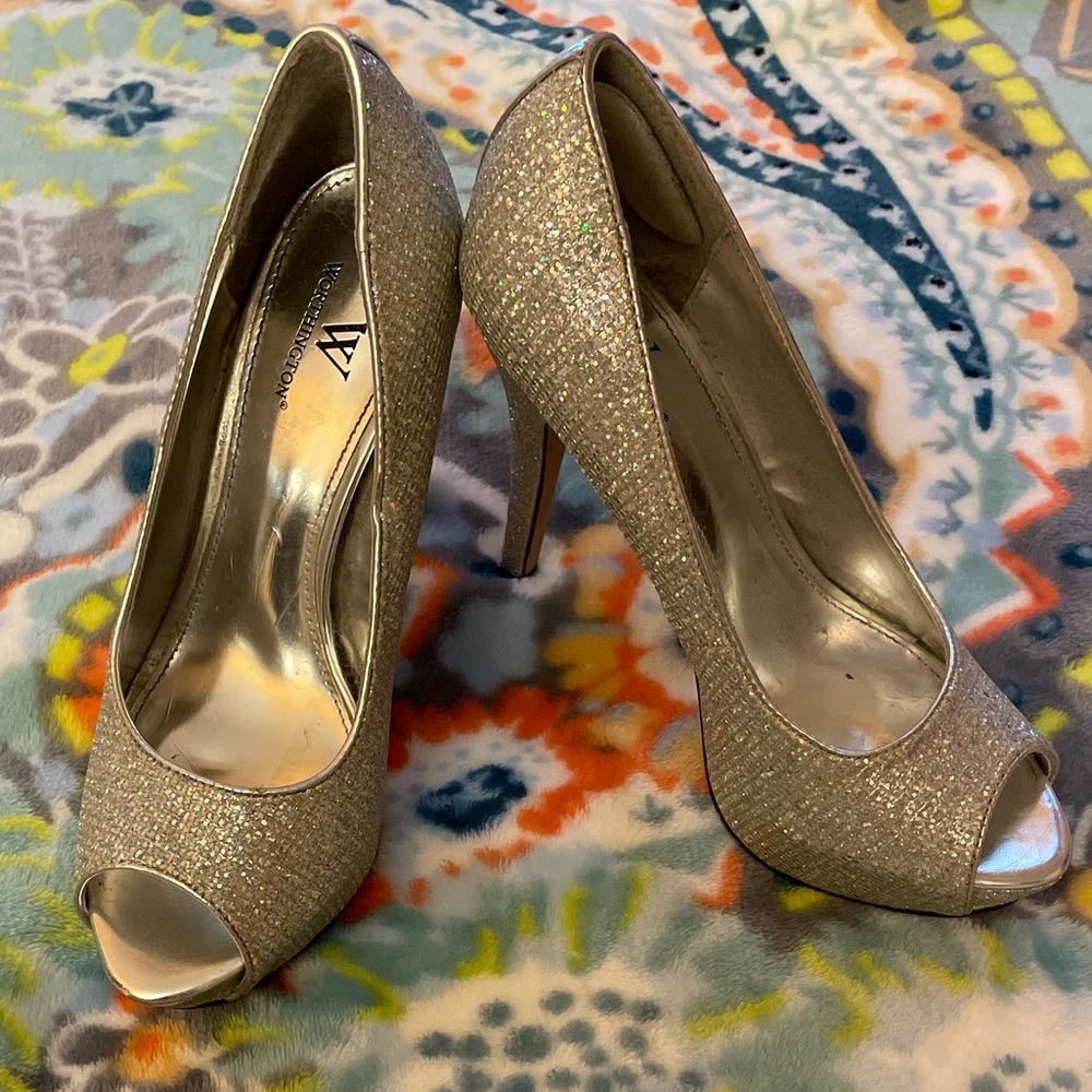 Silver Sparkly Open Toe Worthington Block Heels